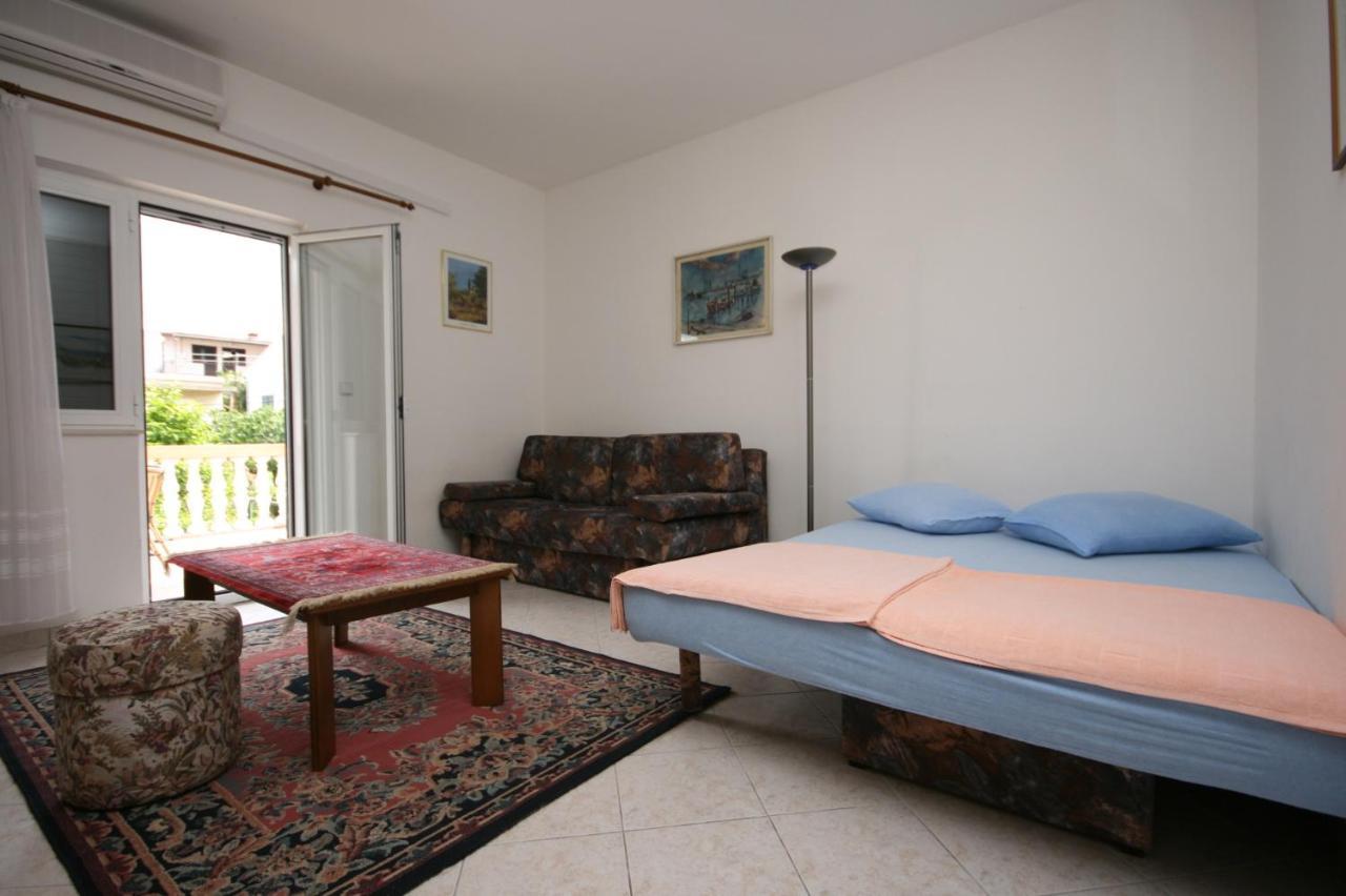 Apartments With A Parking Space Vodice - 6444 Buitenkant foto