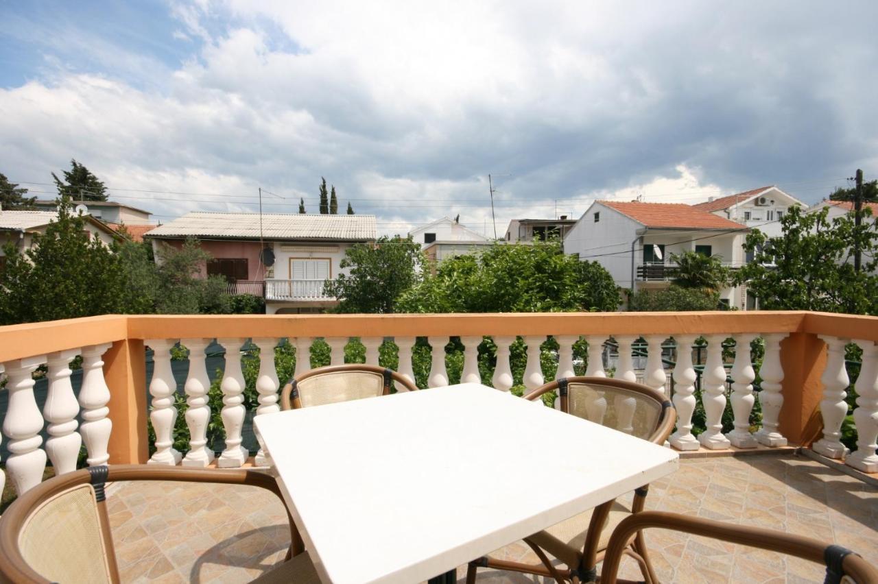 Apartments With A Parking Space Vodice - 6444 Buitenkant foto